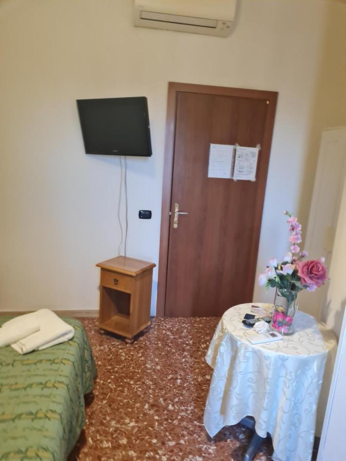 فندق La Palazzina روما المظهر الخارجي الصورة