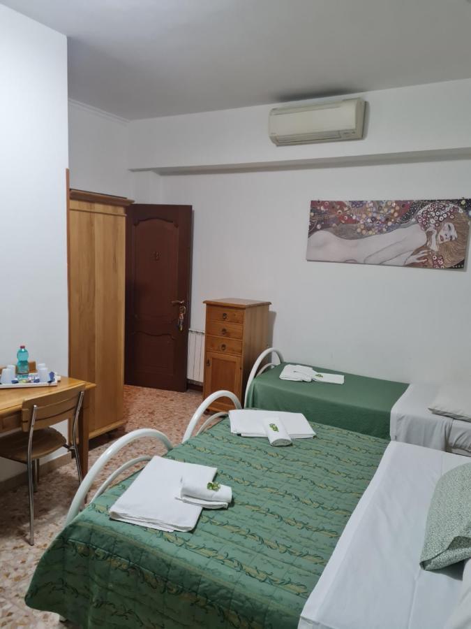 فندق La Palazzina روما المظهر الخارجي الصورة